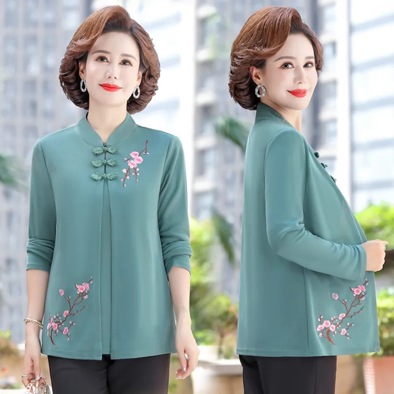 Middle-Aged Women Embroidery C - Embroidery Cardigan recension och pris