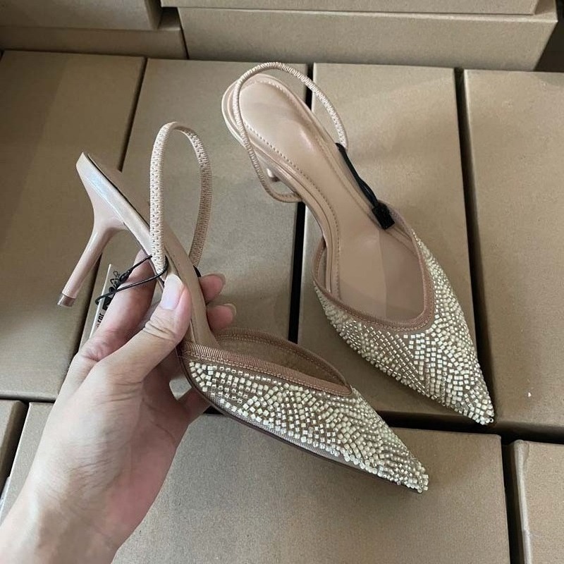 Autumn Luxury Women Dress Pump - Embroidery Design recension och pris