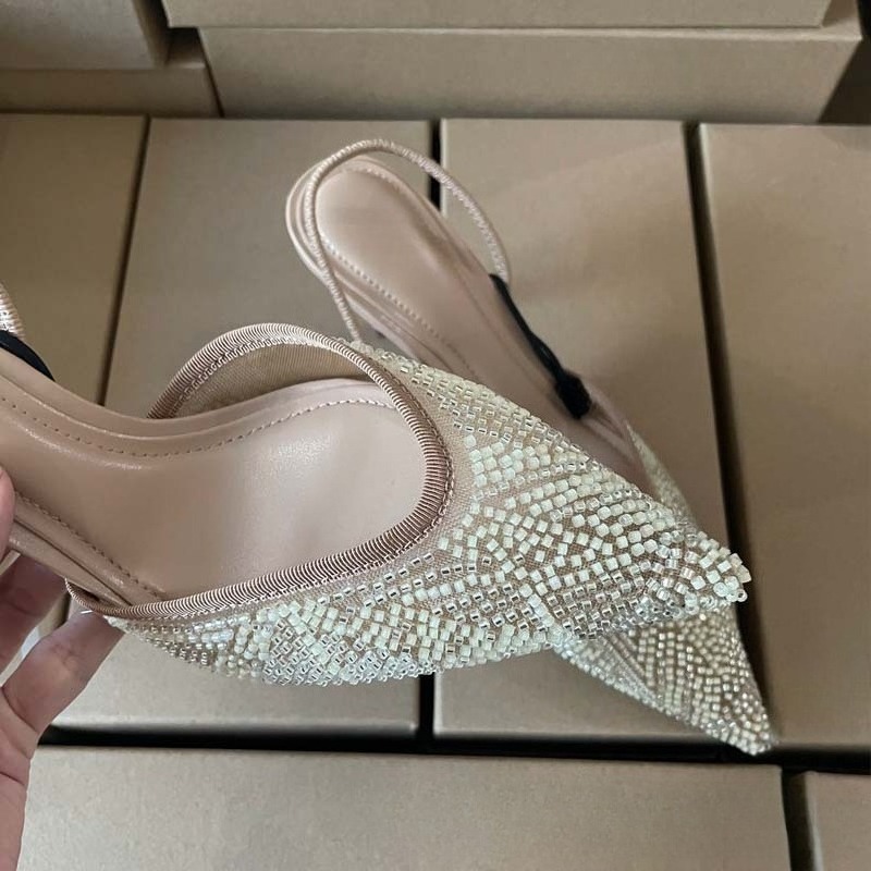 Autumn Luxury Women Dress Pump - Embroidery Design recension och pris