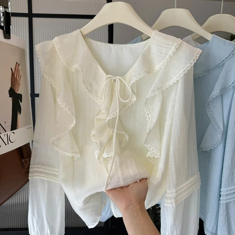 French V-Neck Chic Long Sleeve - Embroidery Origin recension och pris